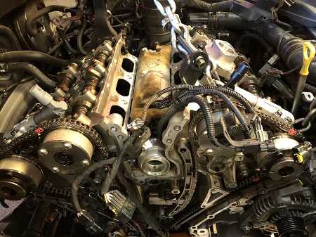 Hyundai engine installation after timing chain repair