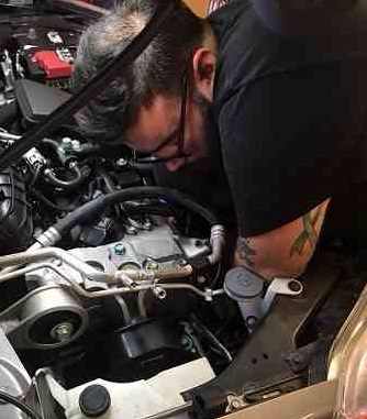 AC_Compressor_Repair_on_Nissan_Rouge - Auto Repair San Antonio | Auto Service Experts Air Conditioner Repair on Nissan Rouge