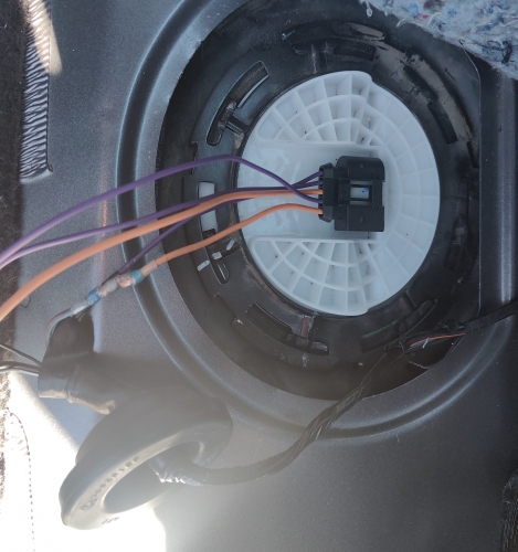 Electrical Repair on Dodge Charger Showing Fuel pump pigtail and cavity repin work - Auto Repair San Antonio | Auto Service Experts Fuel pump connector pigtail showing cavity layout after repin and soldered wiring repair.