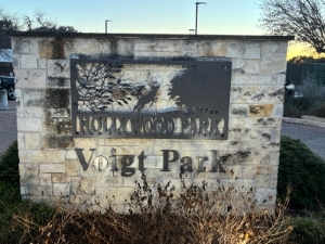 Voigt Park Sign in Hollywood Park - Auto Repair San Antonio | Auto Service Experts