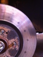 car-shakes-when-braking-Auto-Service_Experts - Auto Repair San Antonio | Auto Service Experts Car shaking while braking due to rotor vibration diagnosed by Auto Service Experts