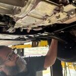 Transmission Hard Shifting Diagnosis | San Antonio β Auto Repair San Antonio | Auto Service Experts Technician diagnosing transmission hard shifting and jerking between gears in San Antonio